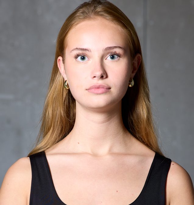 Karoline G. // 17 år